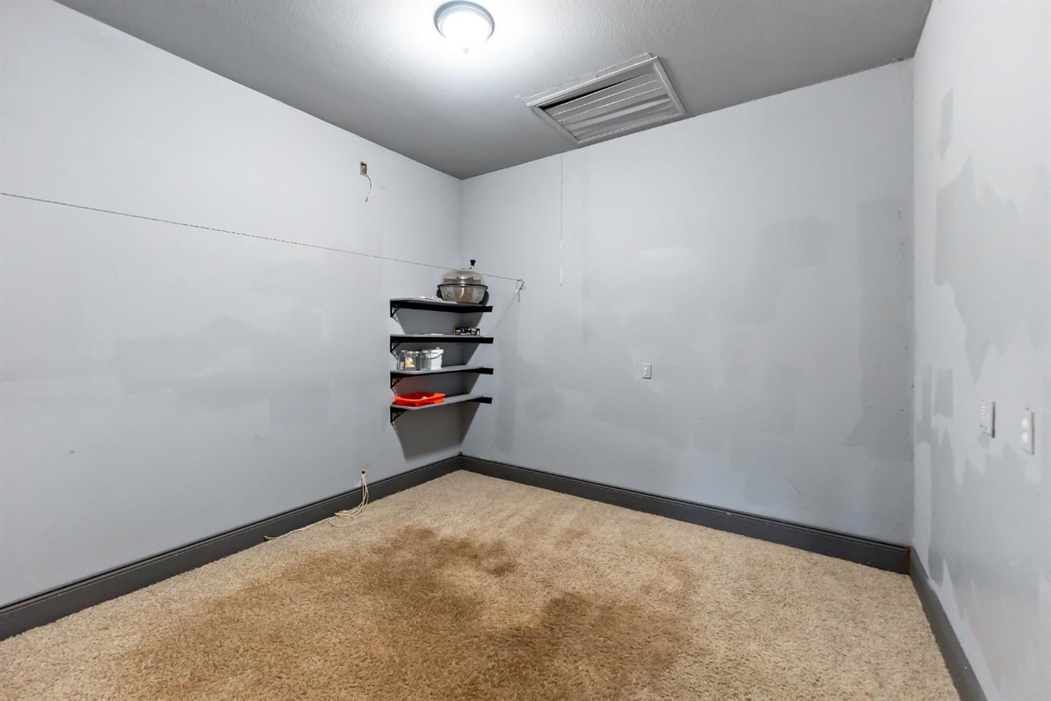 30047 Avenue 20, Madera, CA 93638