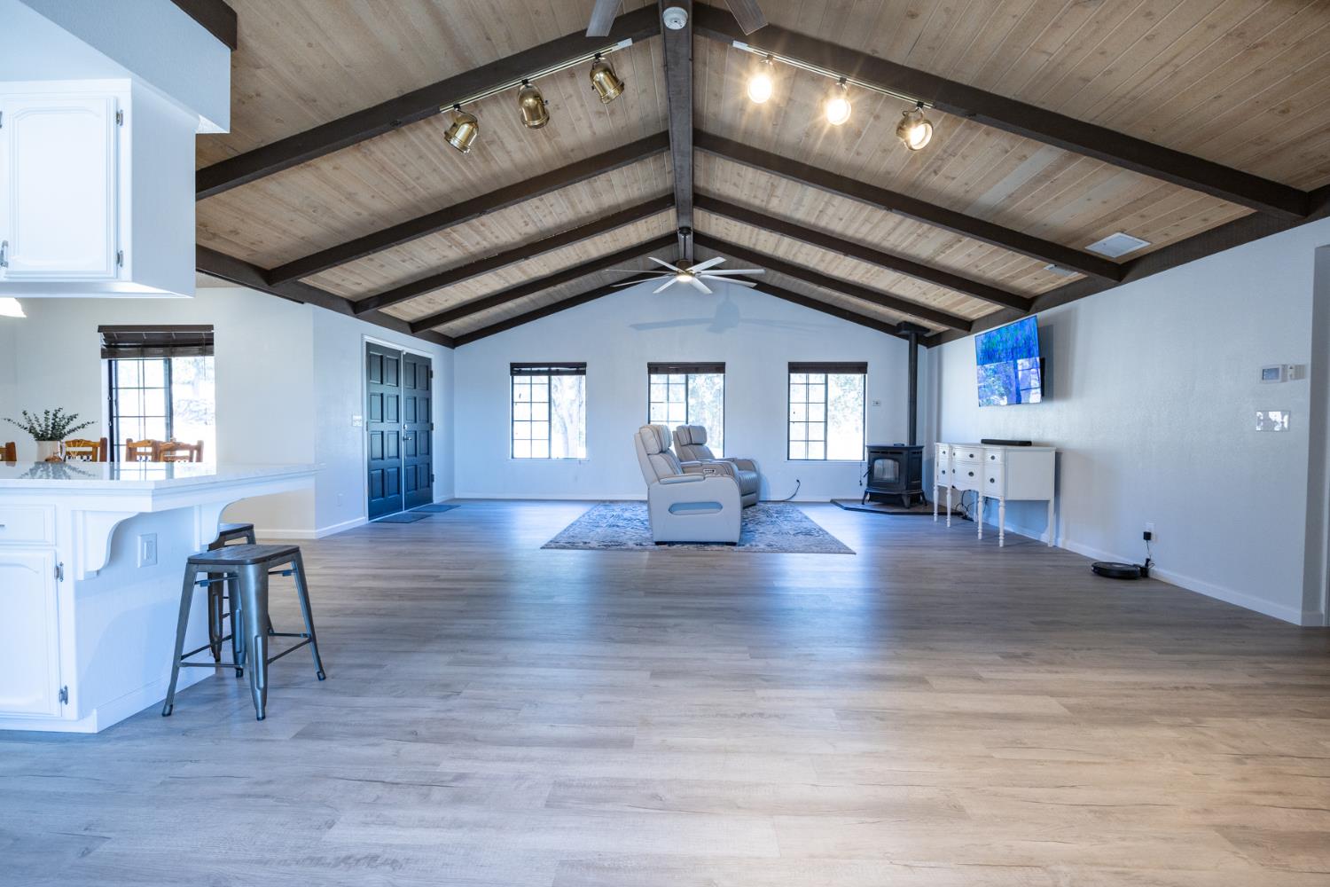 29682 Yosemite Springs Pkwy, Coarsegold, CA 93614