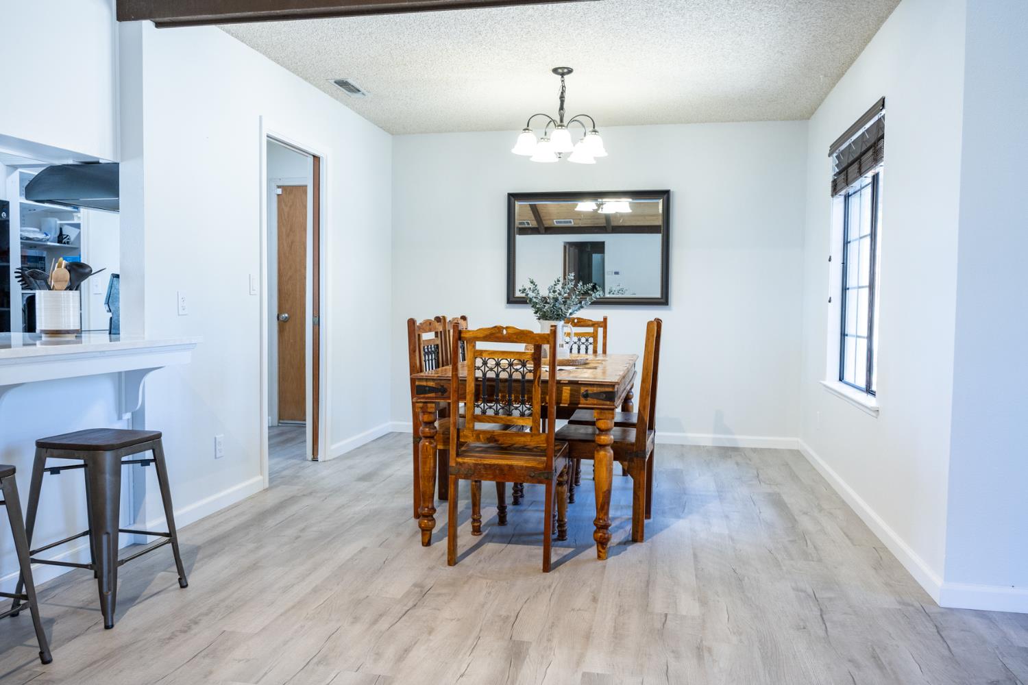 29682 Yosemite Springs Pkwy, Coarsegold, CA 93614