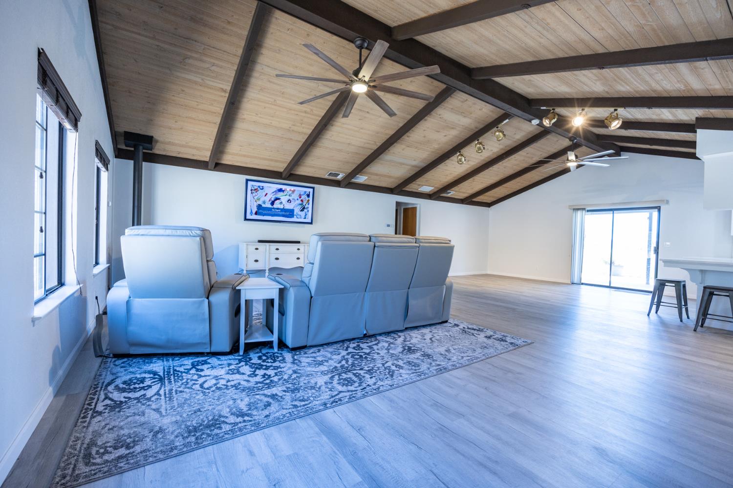 29682 Yosemite Springs Pkwy, Coarsegold, CA 93614