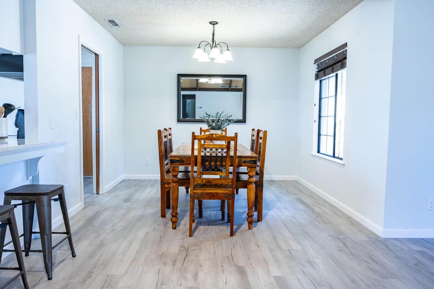 29682 Yosemite Springs Pkwy, Coarsegold, CA 93614