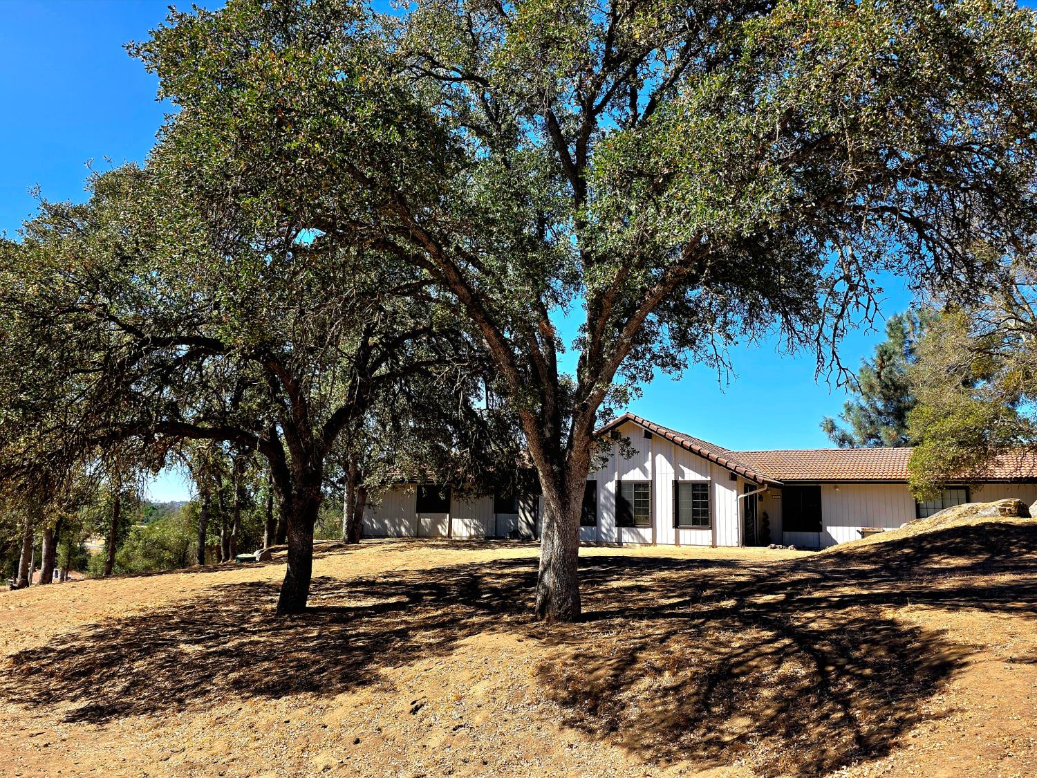 29682 Yosemite Springs Pkwy, Coarsegold, CA 93614