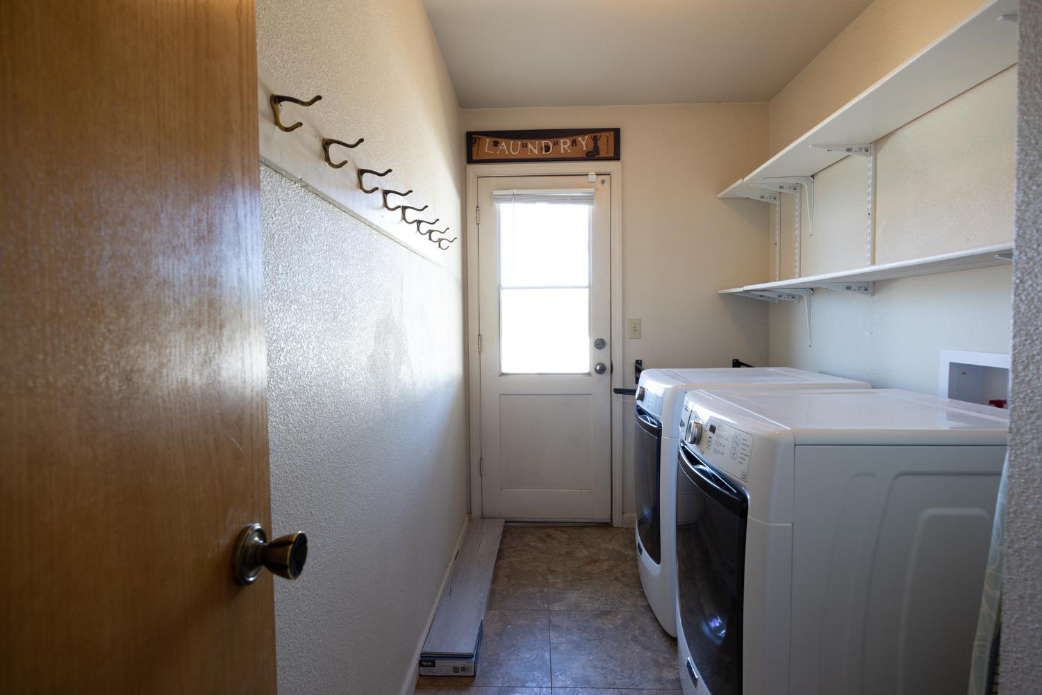 29682 Yosemite Springs Pkwy, Coarsegold, CA 93614