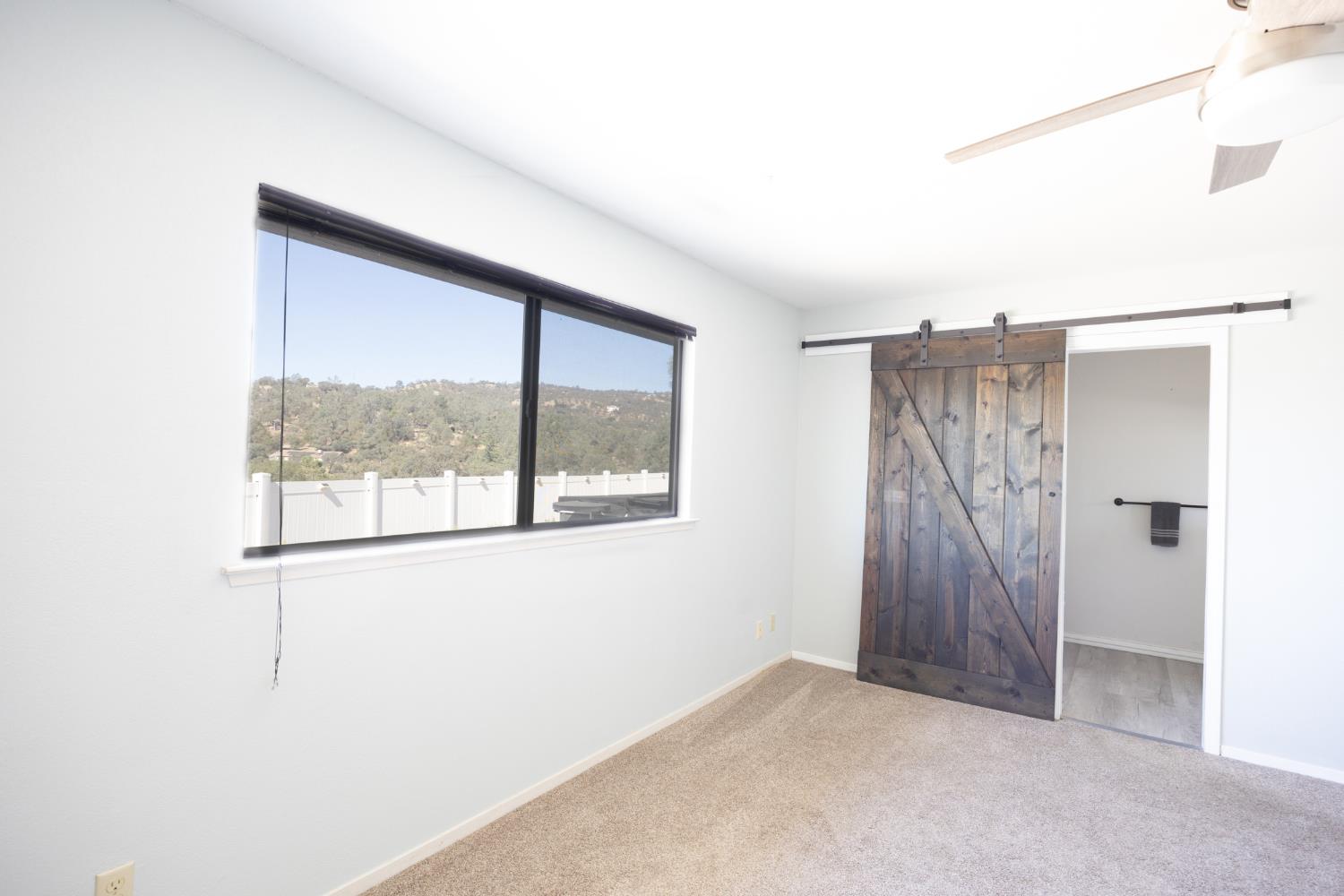 29682 Yosemite Springs Pkwy, Coarsegold, CA 93614