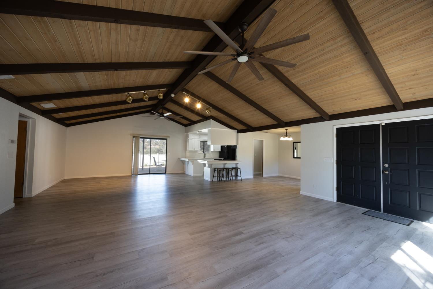 29682 Yosemite Springs Pkwy, Coarsegold, CA 93614
