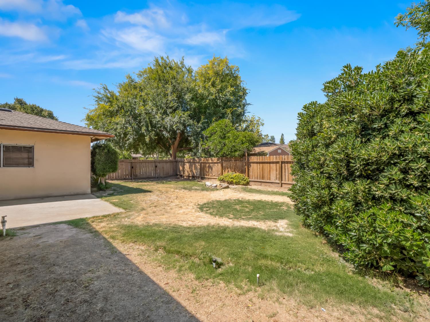 6565 N Rowell Ave, Fresno, CA 93710