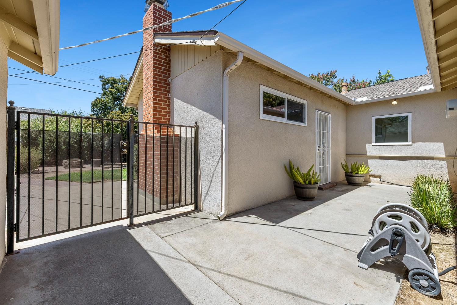 4723 N Harrison Ave, Fresno, CA 93704