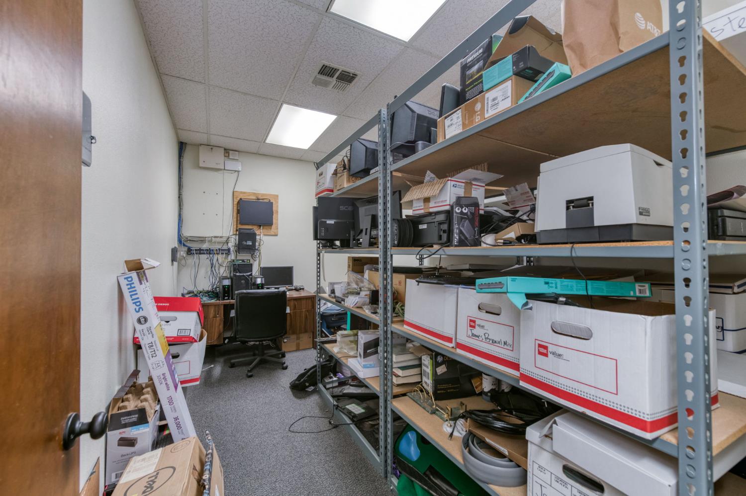 215 S Madera Ave, Kerman, CA 93630