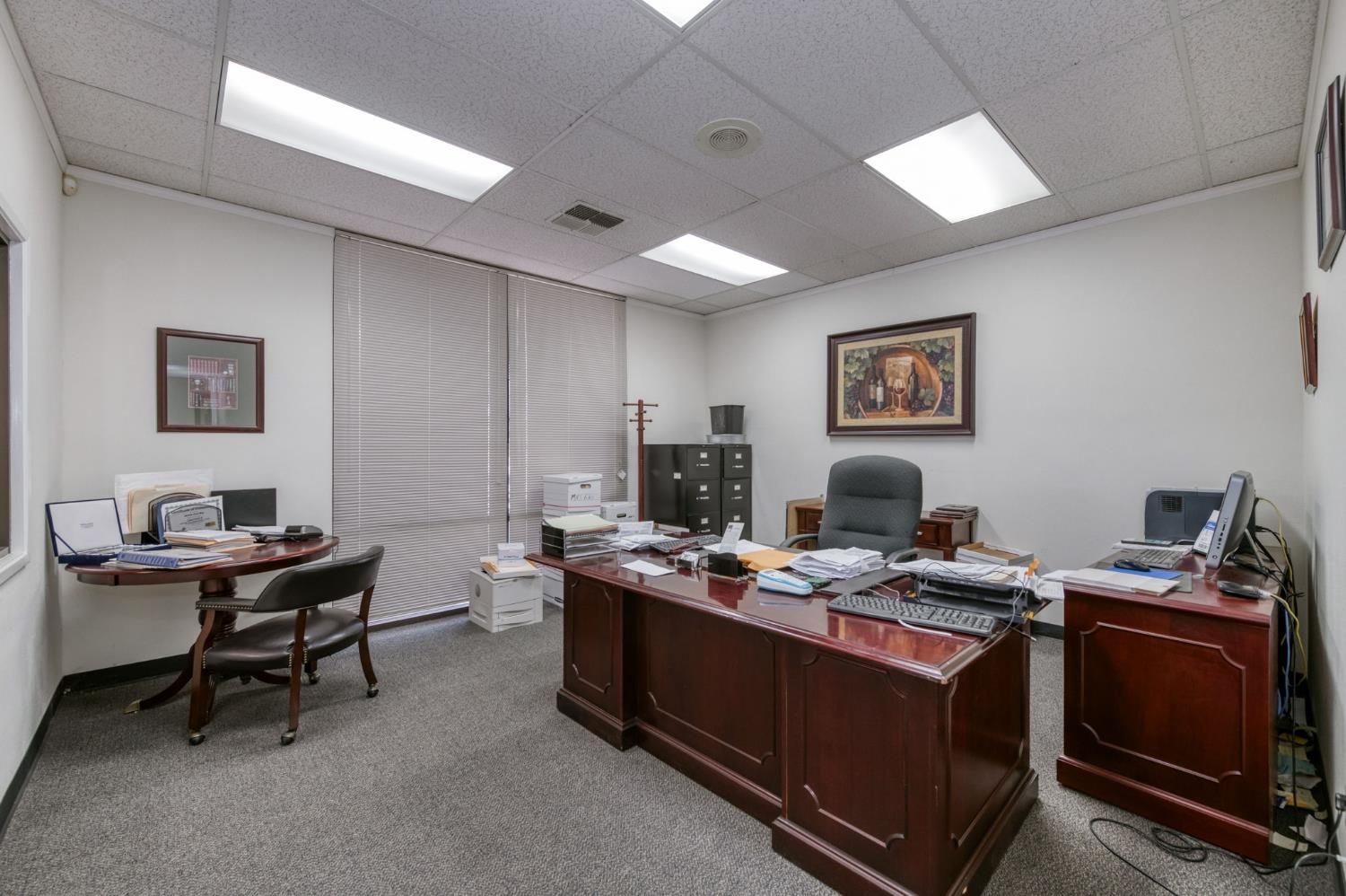 215 S Madera Ave, Kerman, CA 93630