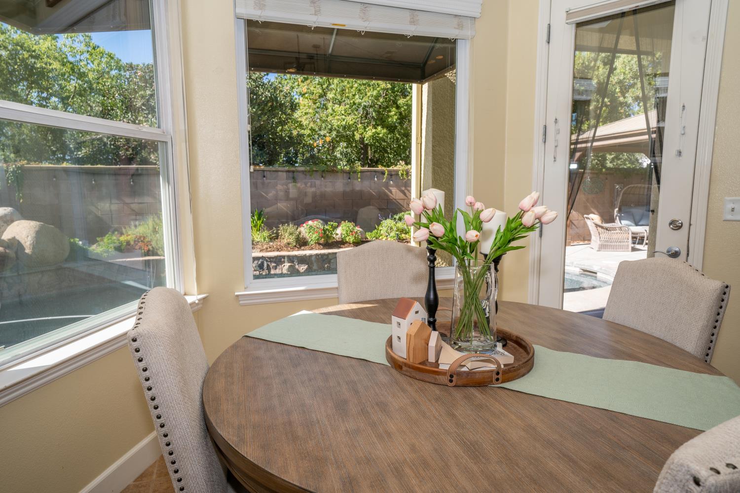 6390 W Los Altos Ave, Fresno, CA 93722