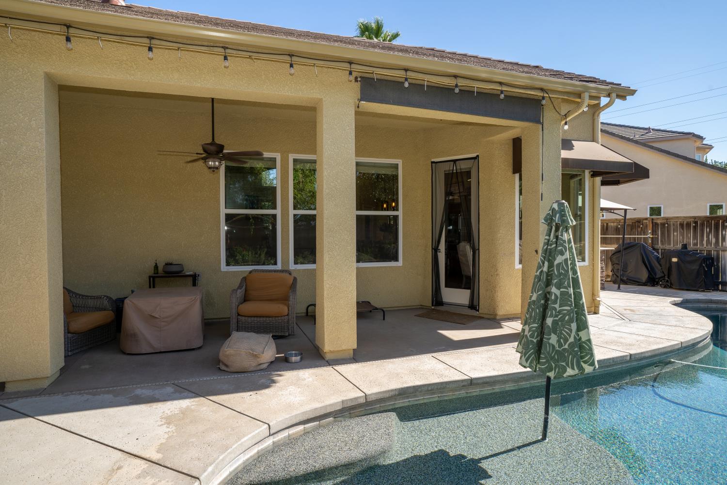 6390 W Los Altos Ave, Fresno, CA 93722
