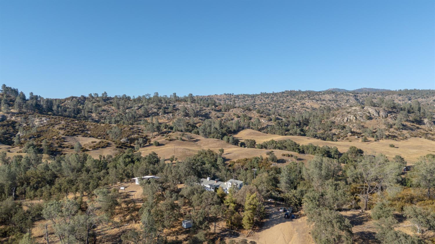 42225 Bean Gulch Ranch Dr, Coarsegold, CA 93614
