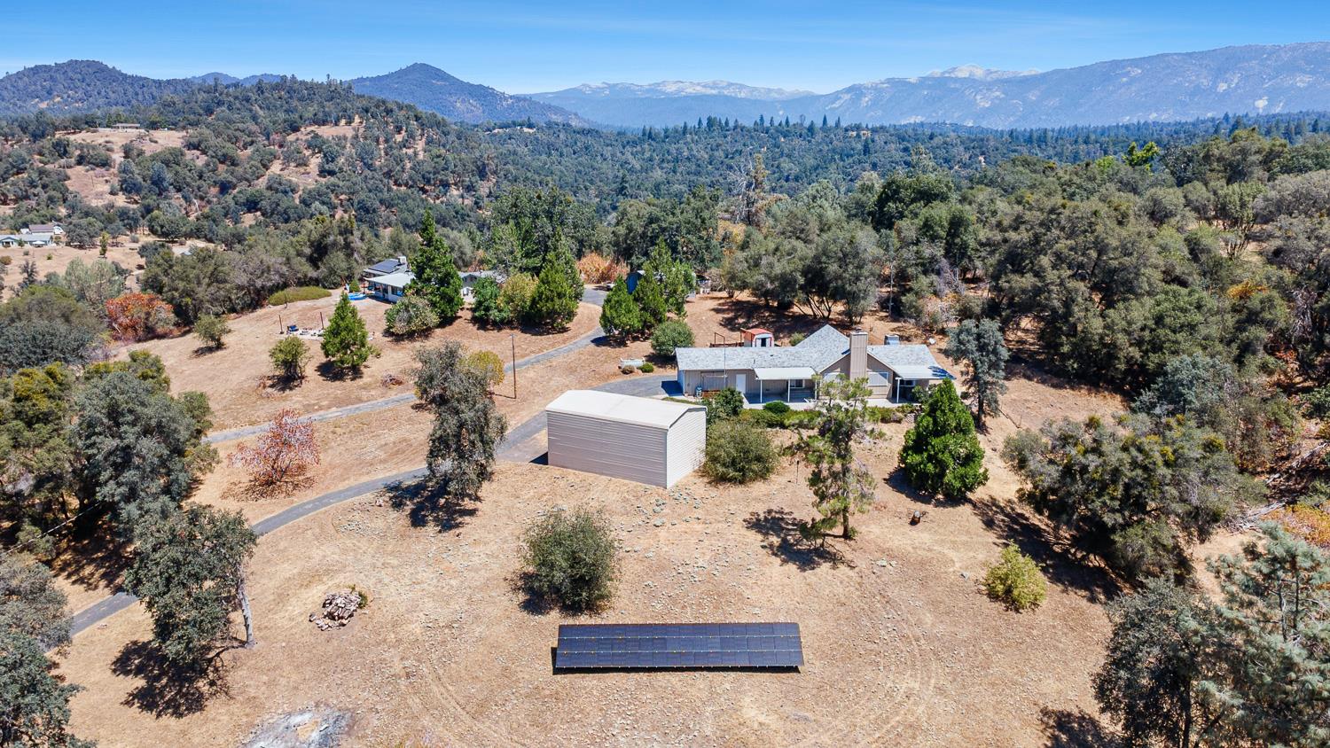 31911 Mountain Ln, North Fork, CA 93643