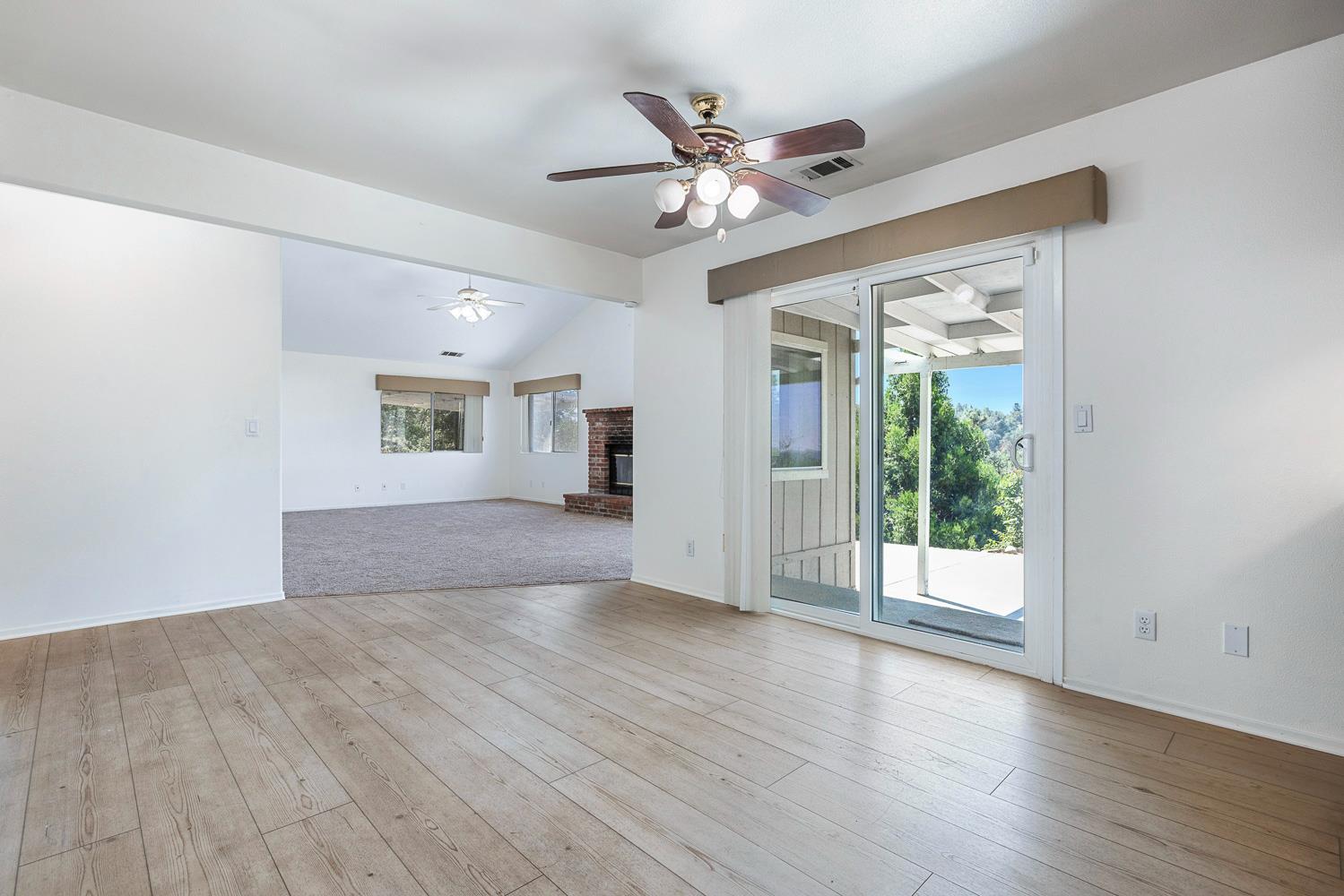 31911 Mountain Ln, North Fork, CA 93643