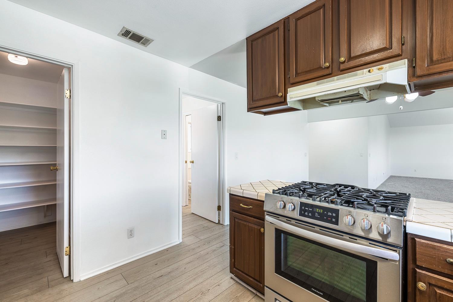 31911 Mountain Ln, North Fork, CA 93643