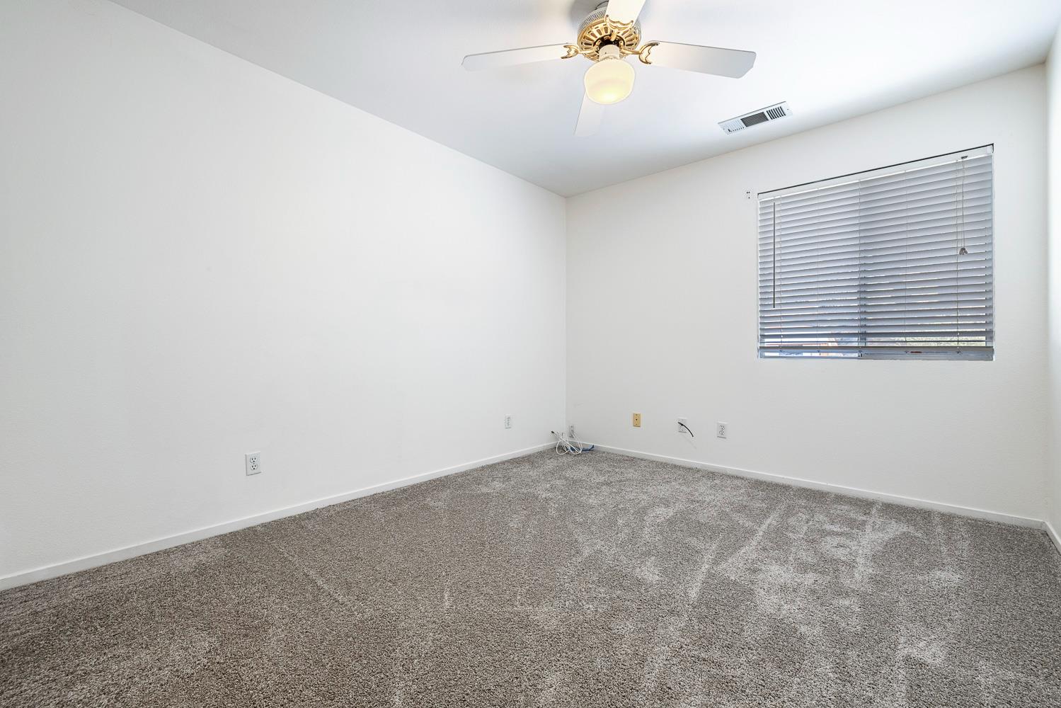 31911 Mountain Ln, North Fork, CA 93643