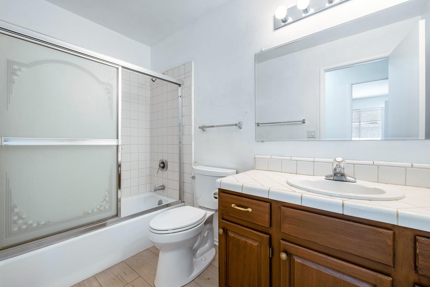 31911 Mountain Ln, North Fork, CA 93643