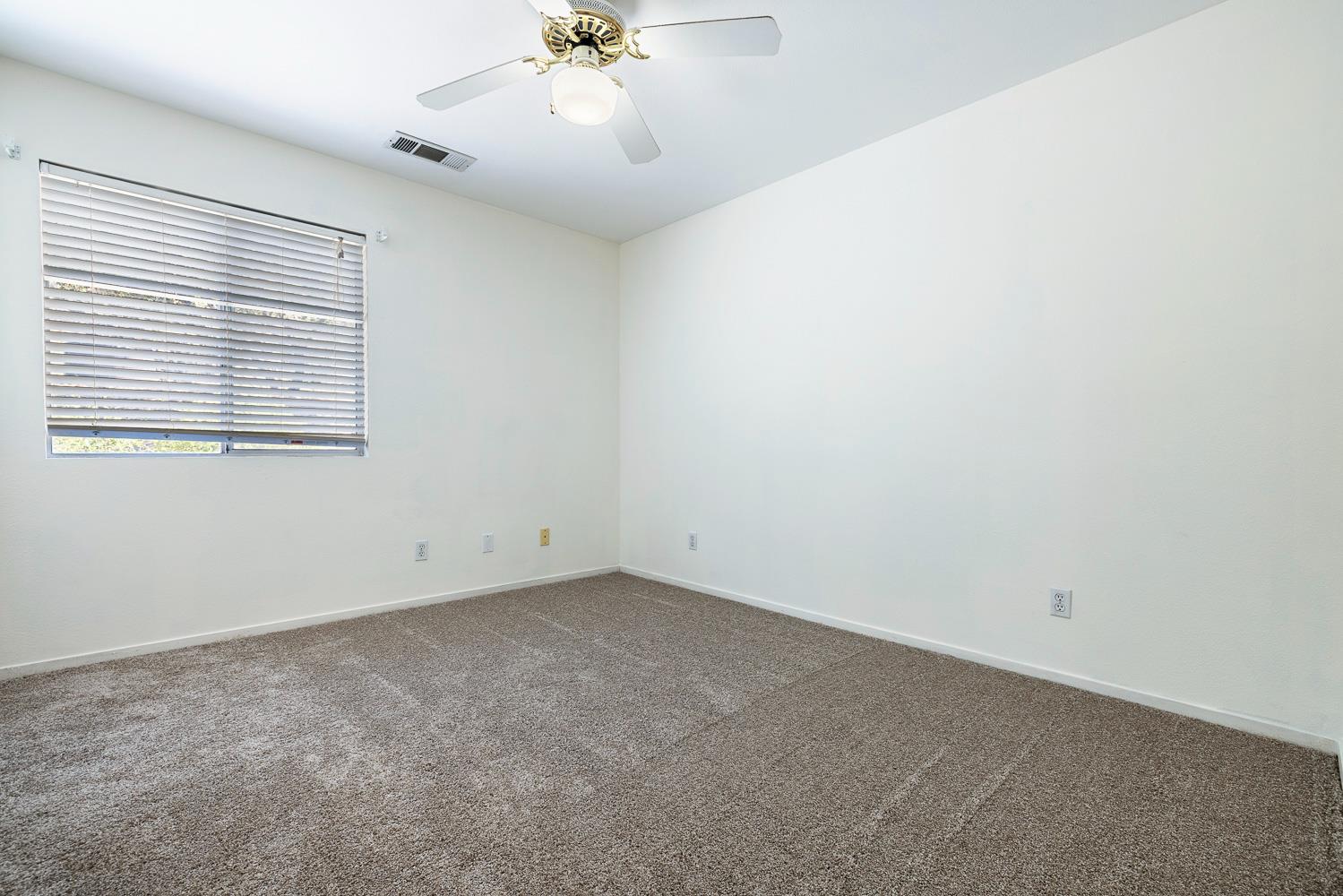 31911 Mountain Ln, North Fork, CA 93643
