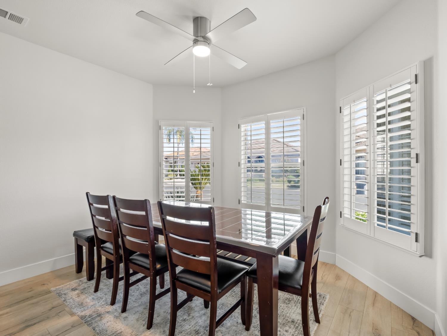 910 E Mill Creek, Fresno, CA 93720