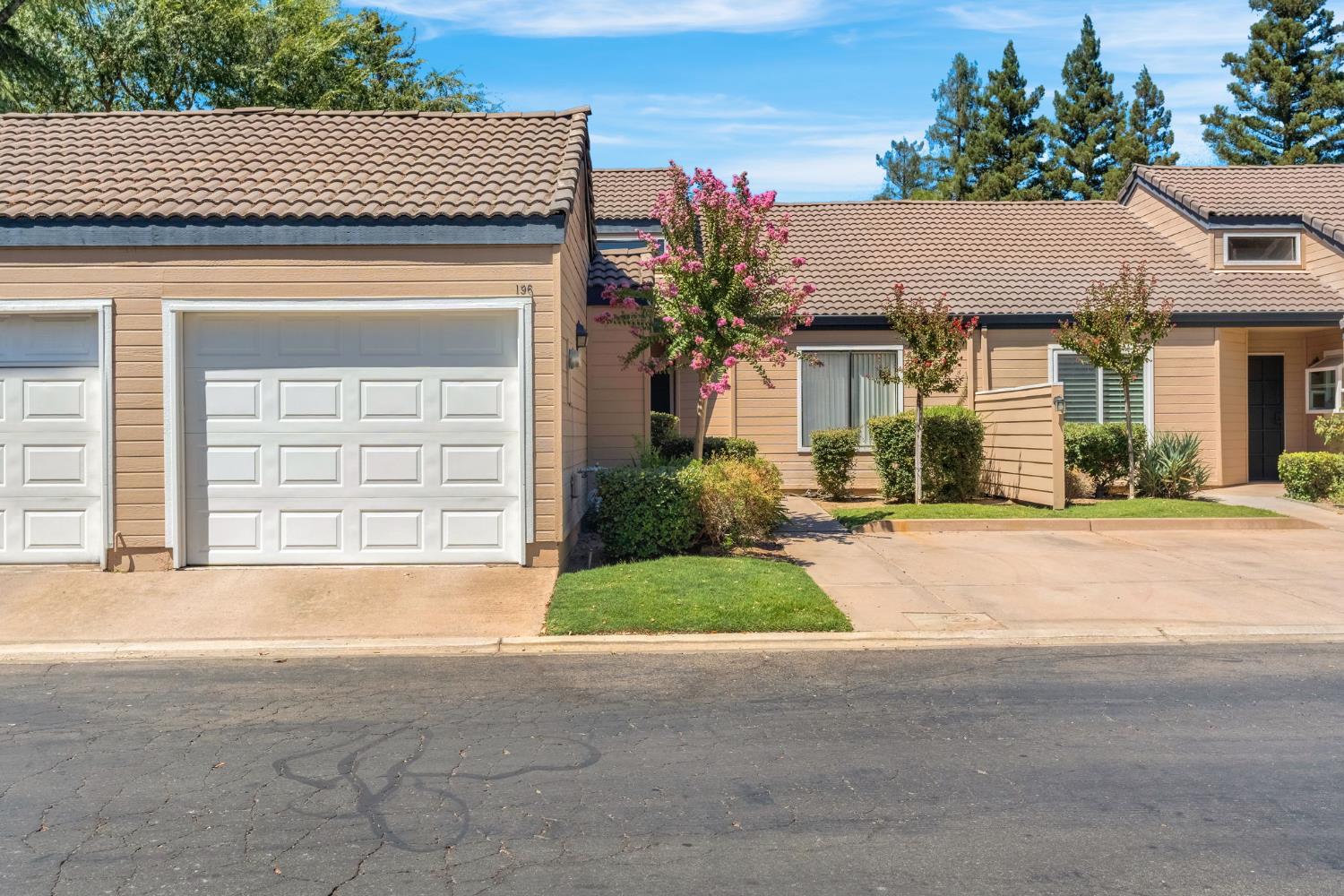 474 E Alluvial Ave #196, Fresno, CA 93720