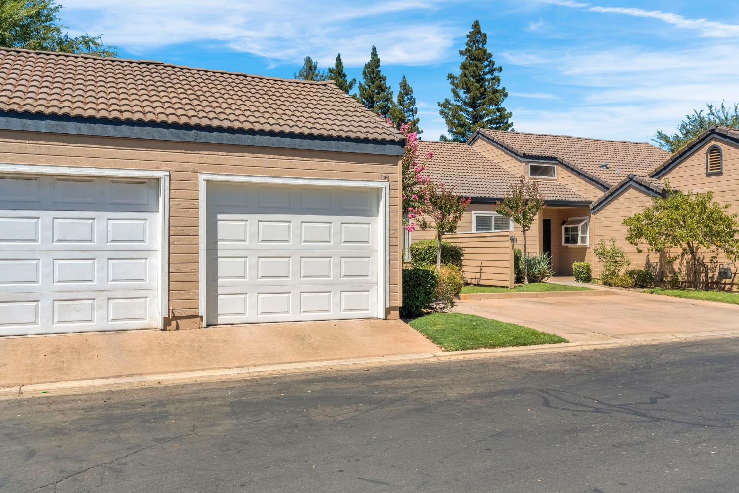 474 E Alluvial Ave #196, Fresno, CA 93720