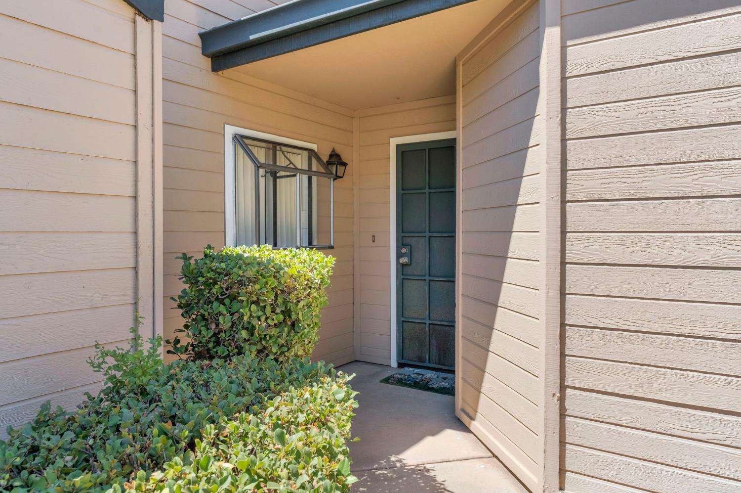 474 E Alluvial Ave #196, Fresno, CA 93720