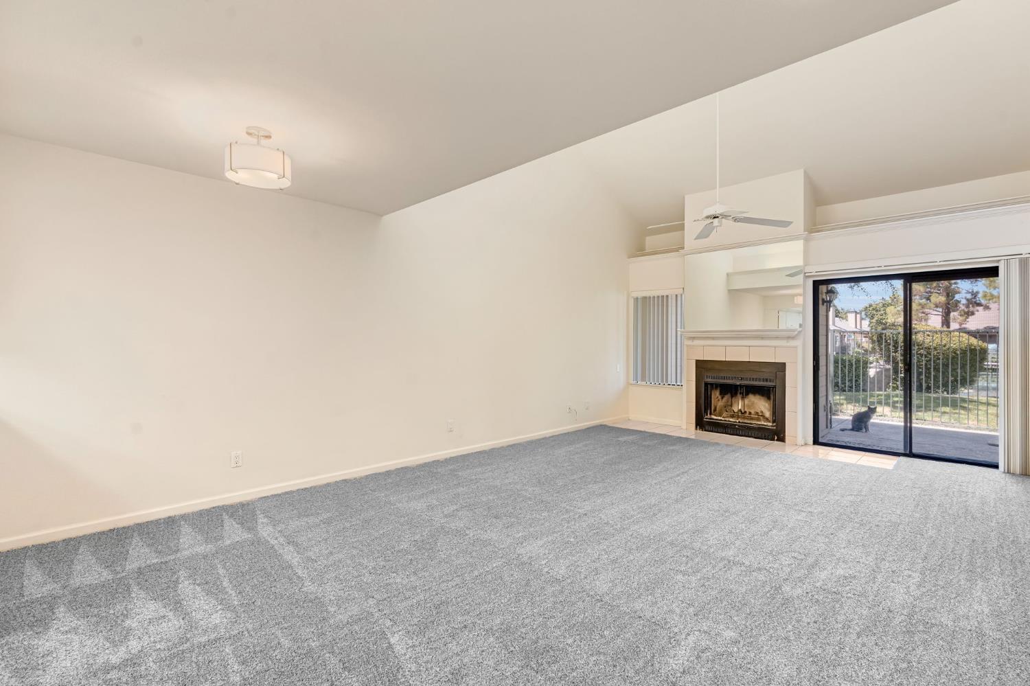 474 E Alluvial Ave #196, Fresno, CA 93720