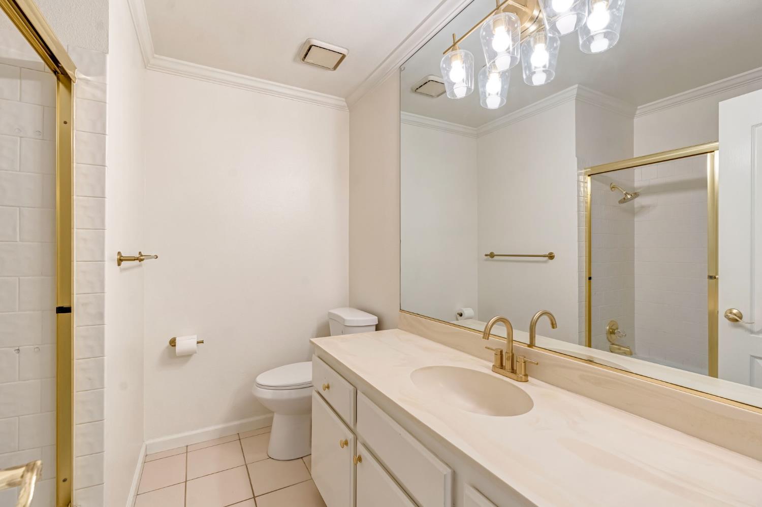 474 E Alluvial Ave #196, Fresno, CA 93720
