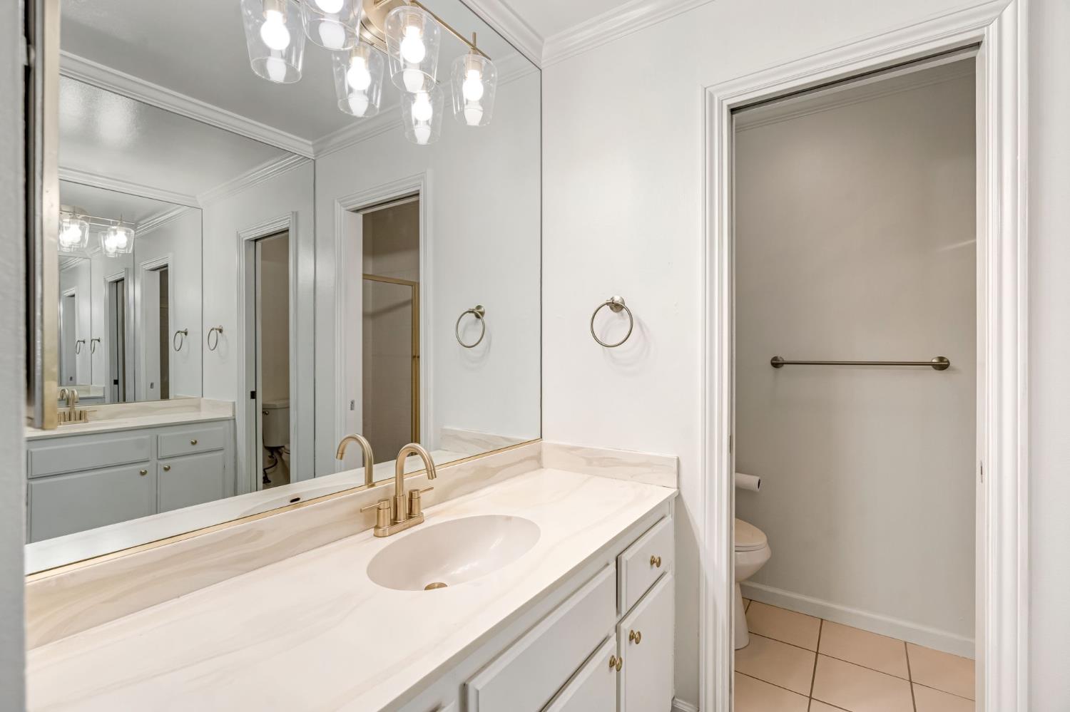 474 E Alluvial Ave #196, Fresno, CA 93720