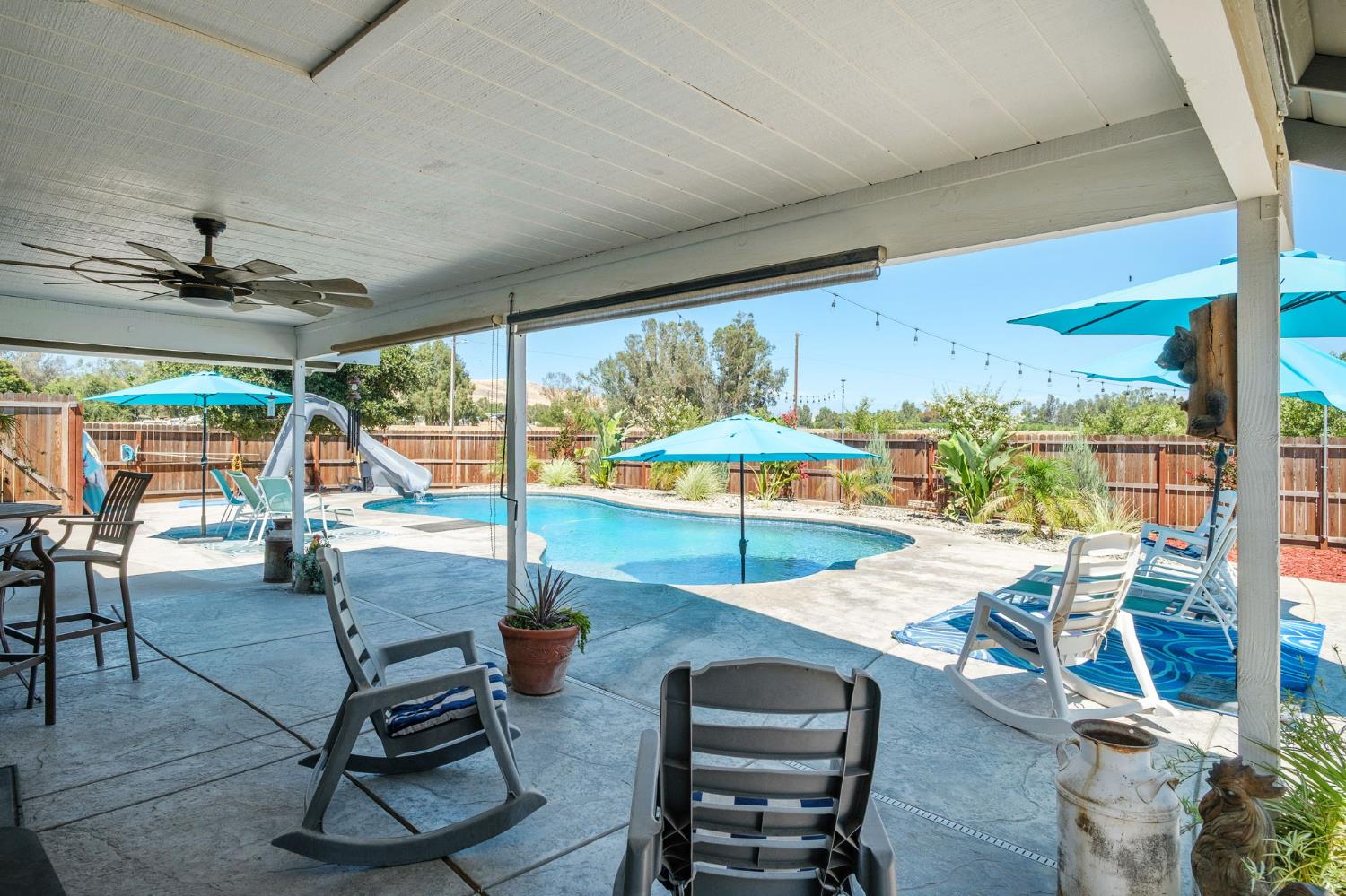 10890 N Armstrong Ave, Clovis, CA 93619