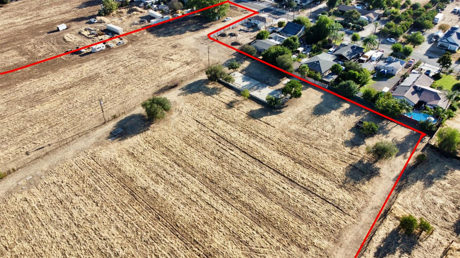 2449 S Willow Ave, Fresno, CA 93725