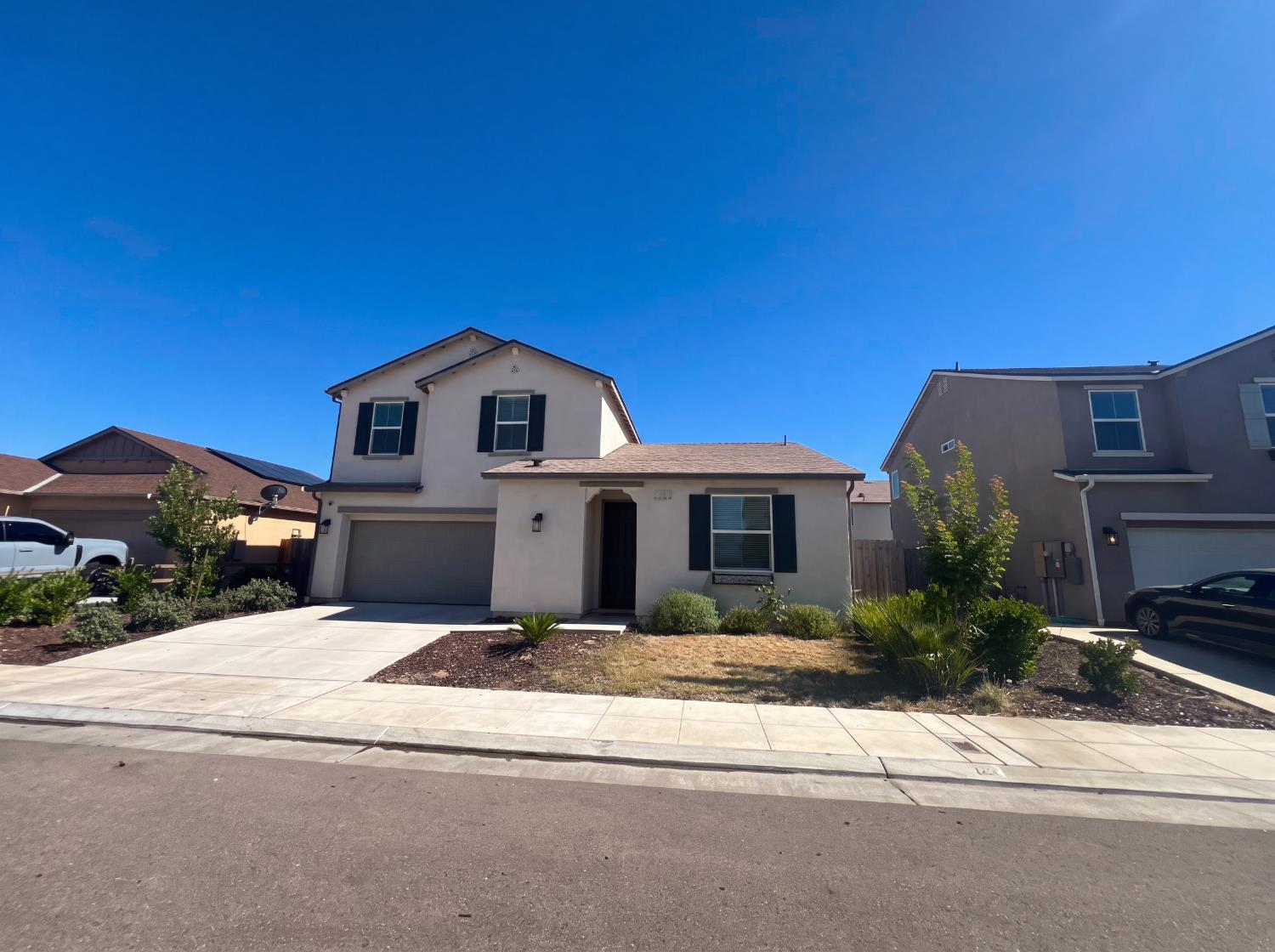 3852 Morris Ave, Clovis, CA 93619
