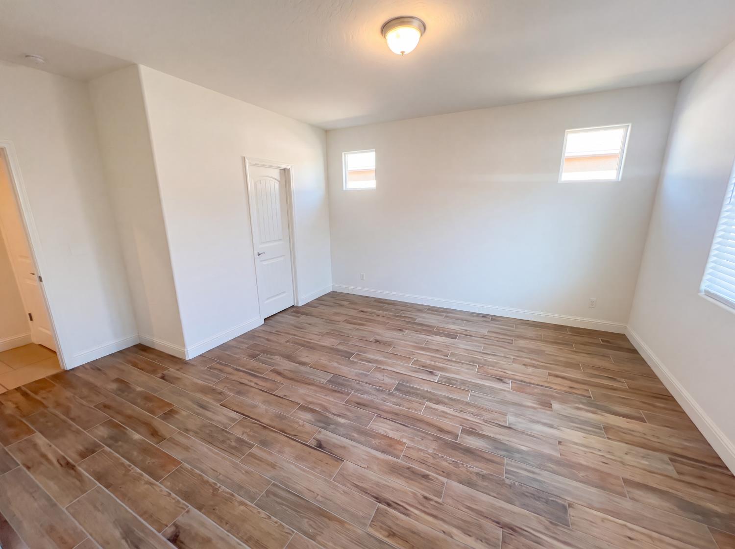3852 Morris Ave, Clovis, CA 93619