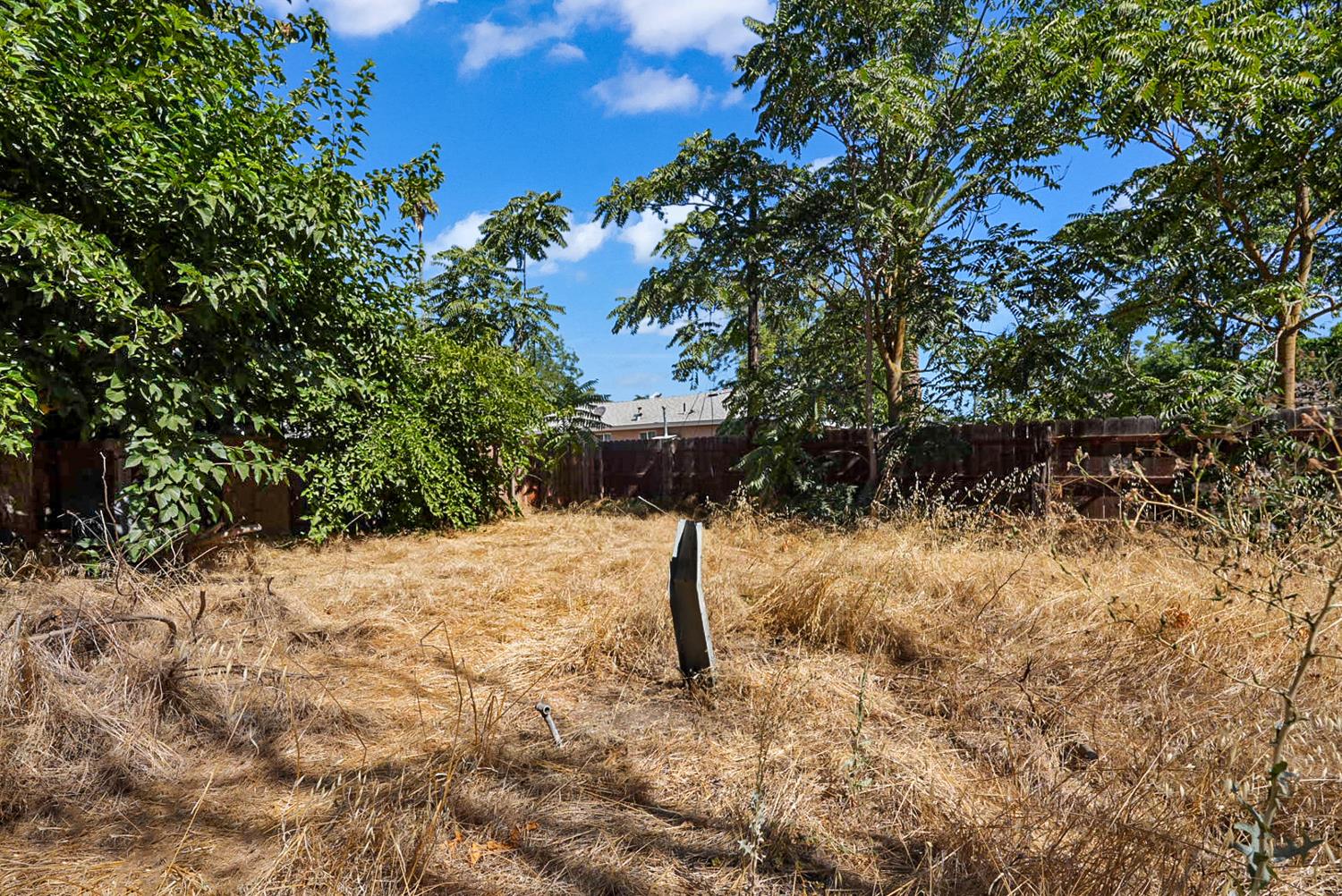 140 Washington Rd, Chowchilla, CA 93610