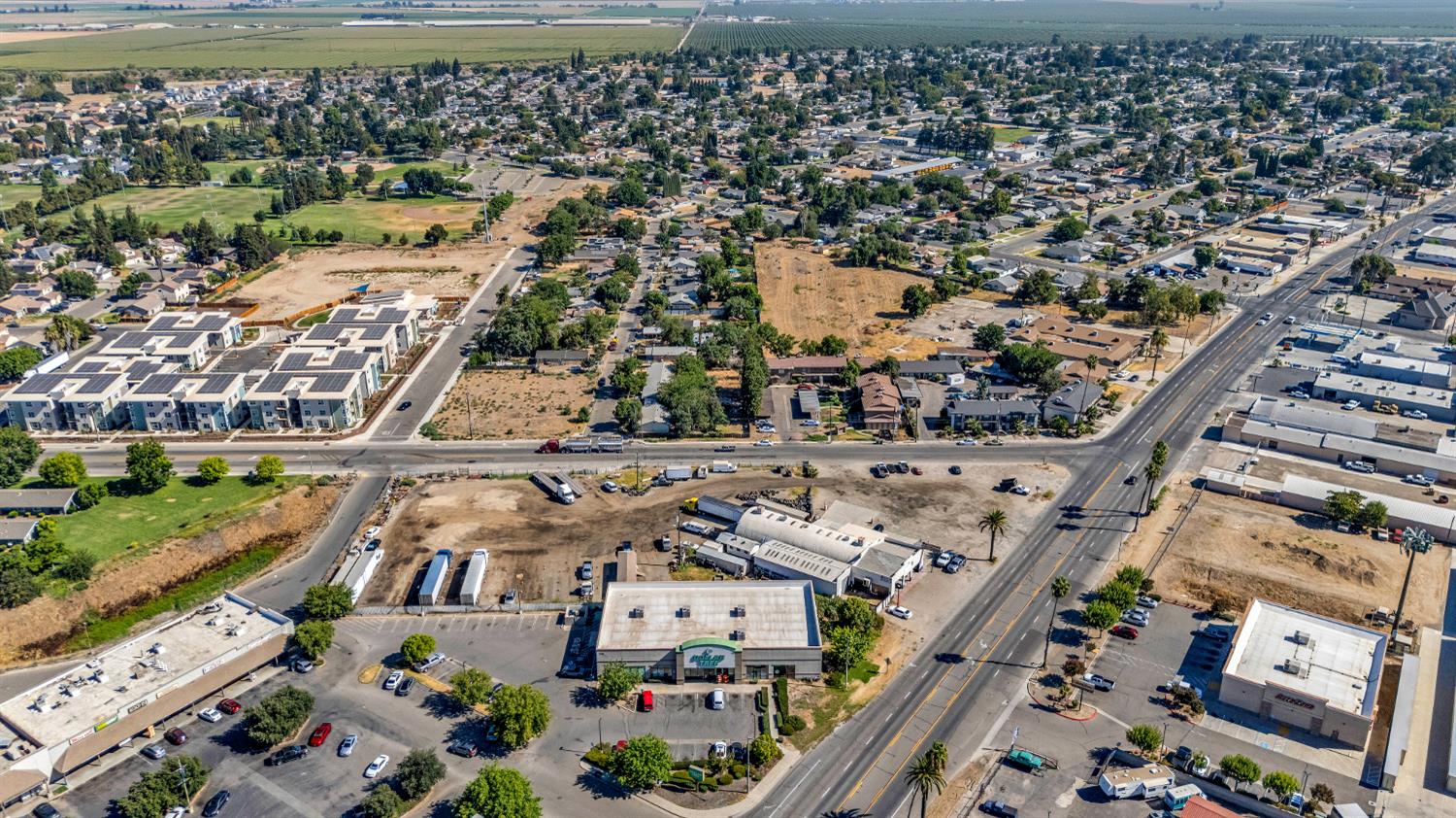 140 Washington Rd, Chowchilla, CA 93610