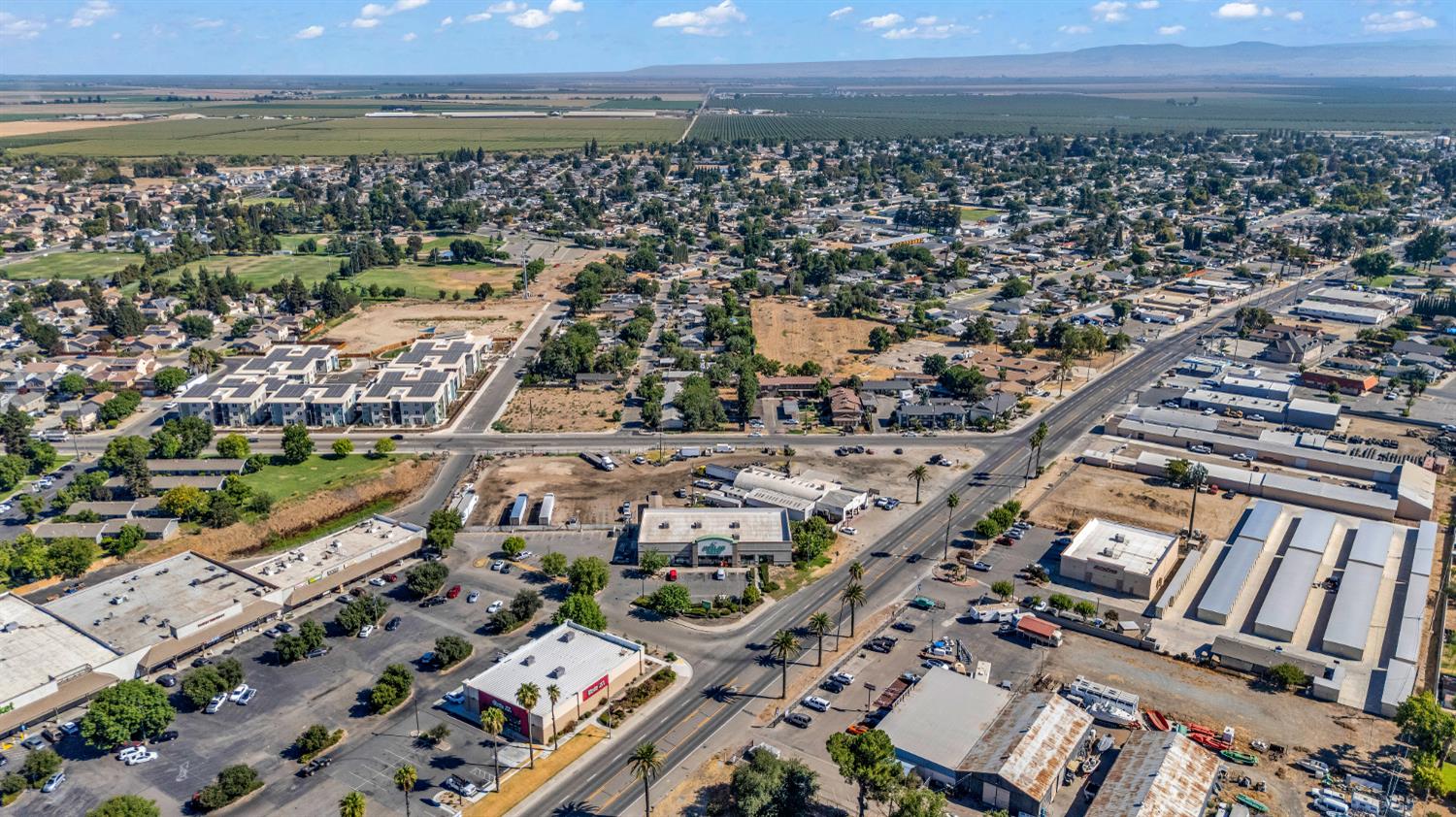 140 Washington Rd, Chowchilla, CA 93610