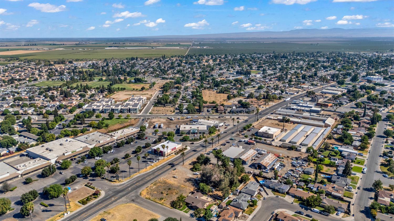140 Washington Rd, Chowchilla, CA 93610