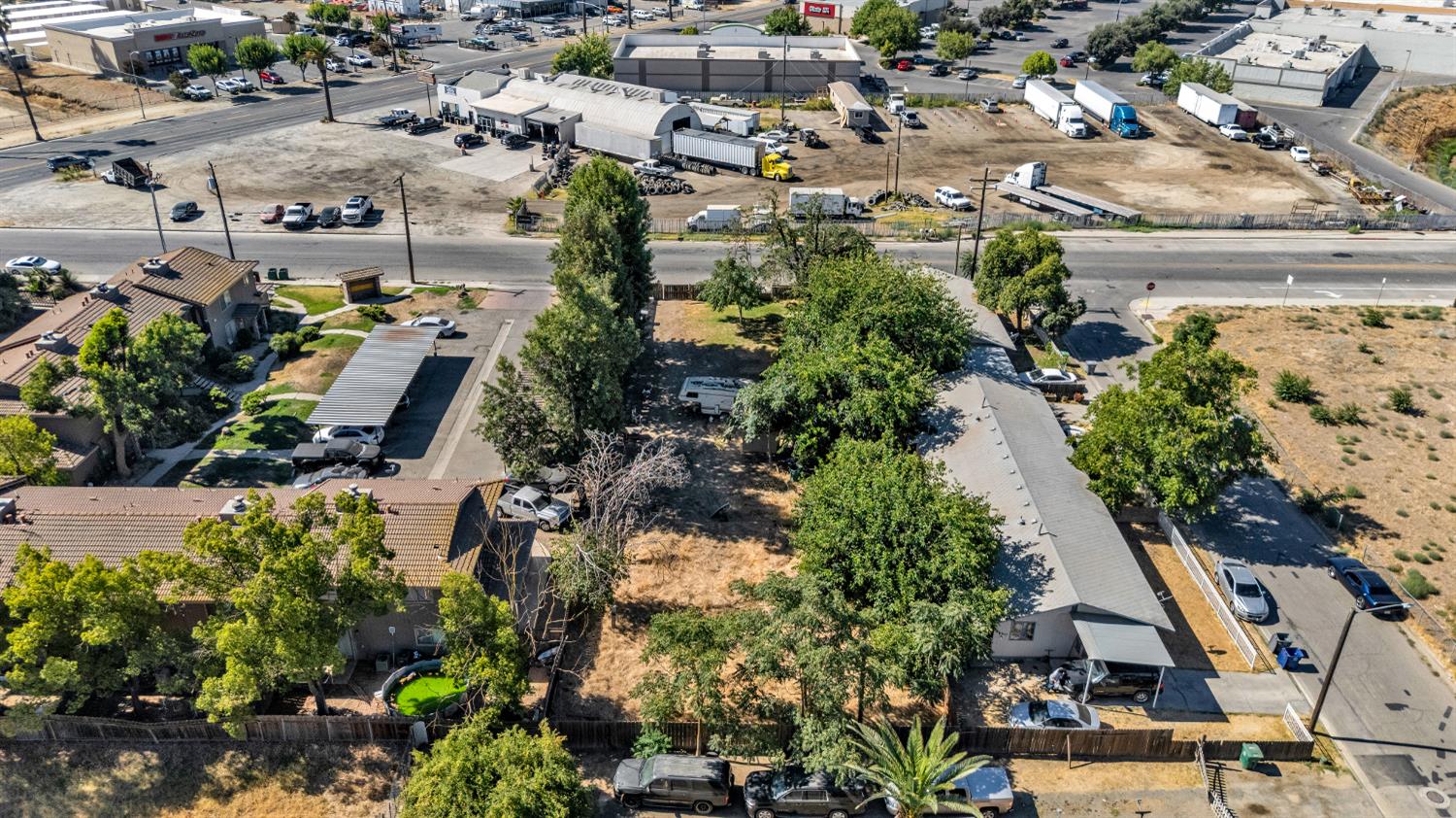 140 Washington Rd, Chowchilla, CA 93610