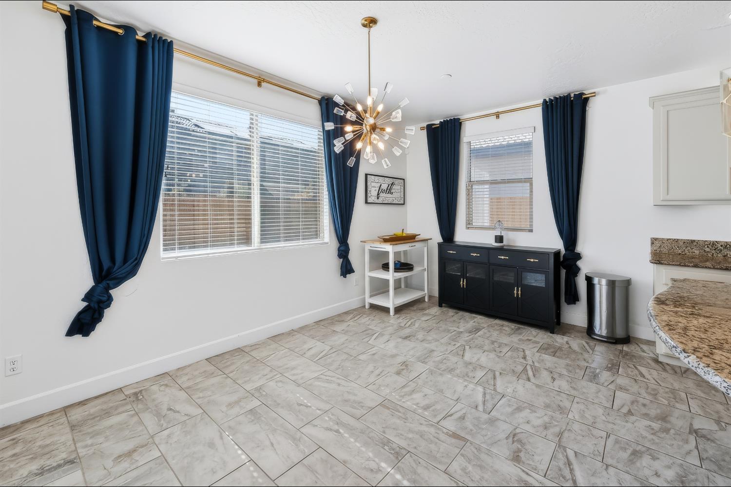 1509 Medellin Ln, Clovis, CA 93619