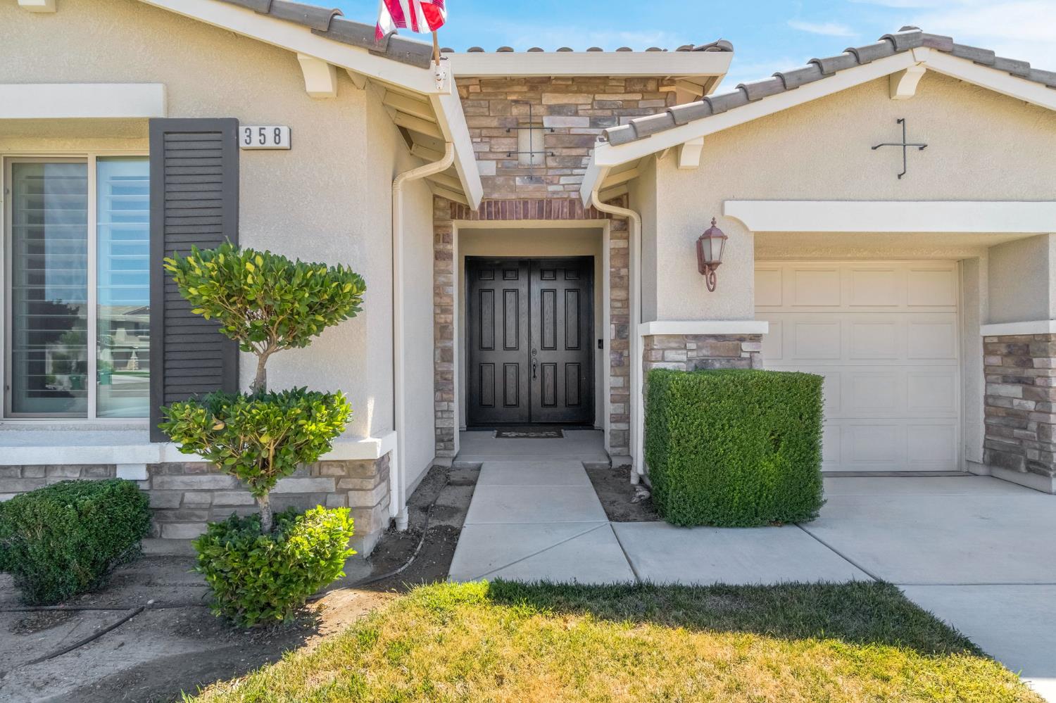 358 N Gleason Ave, Fowler, CA 93625
