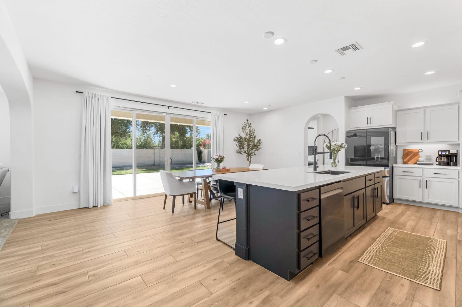 358 N Gleason Ave, Fowler, CA 93625