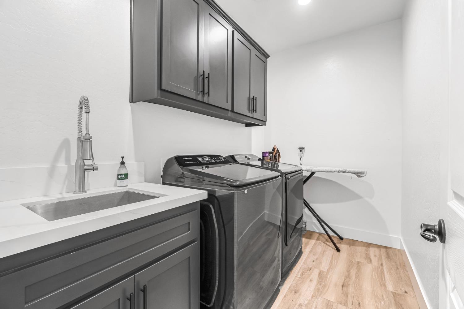 358 N Gleason Ave, Fowler, CA 93625