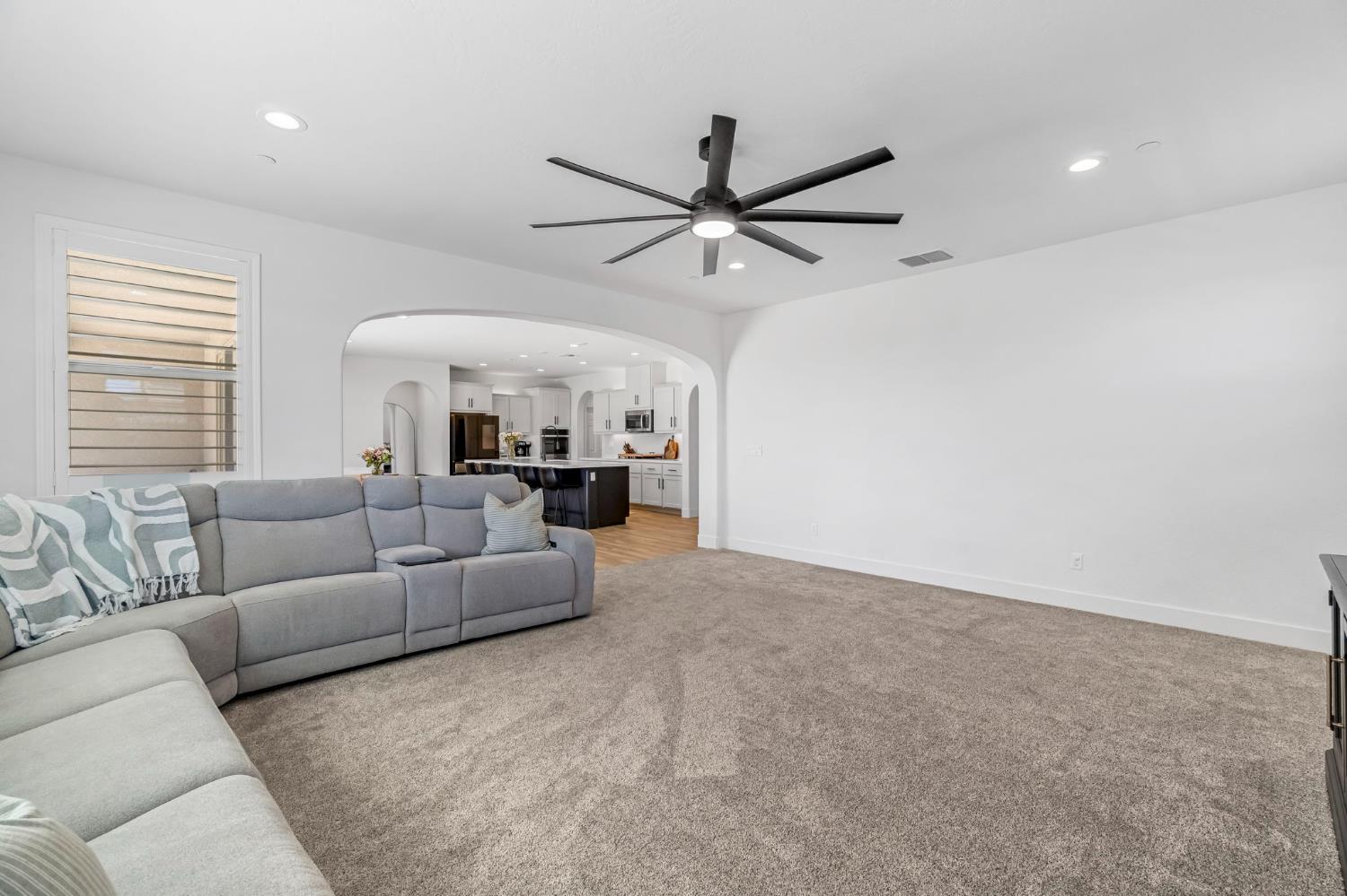 358 N Gleason Ave, Fowler, CA 93625