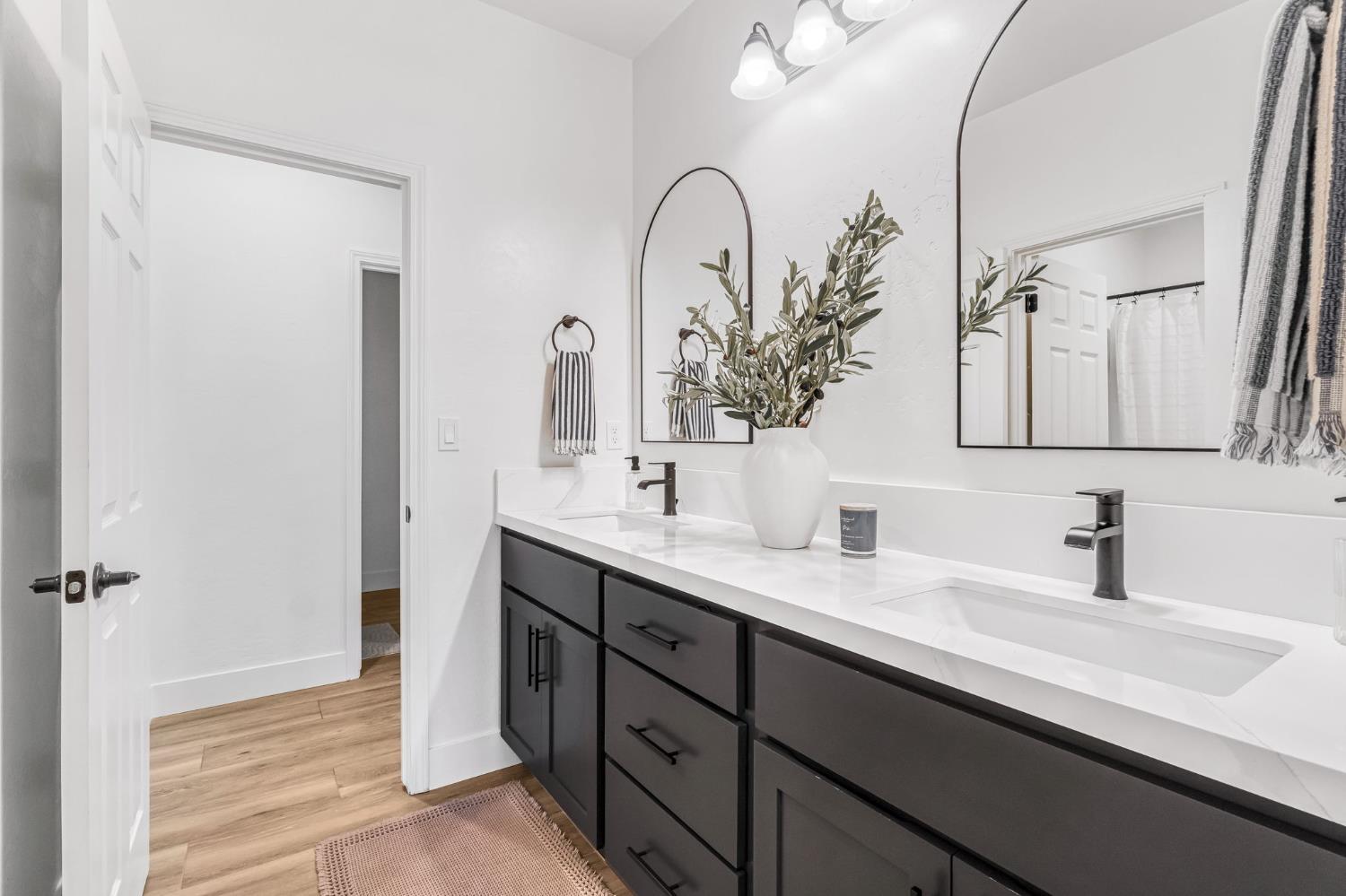 358 N Gleason Ave, Fowler, CA 93625