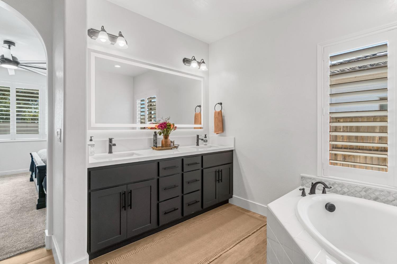 358 N Gleason Ave, Fowler, CA 93625