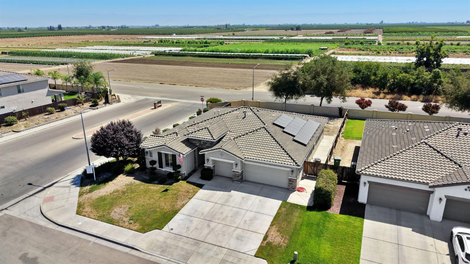 358 N Gleason Ave, Fowler, CA 93625