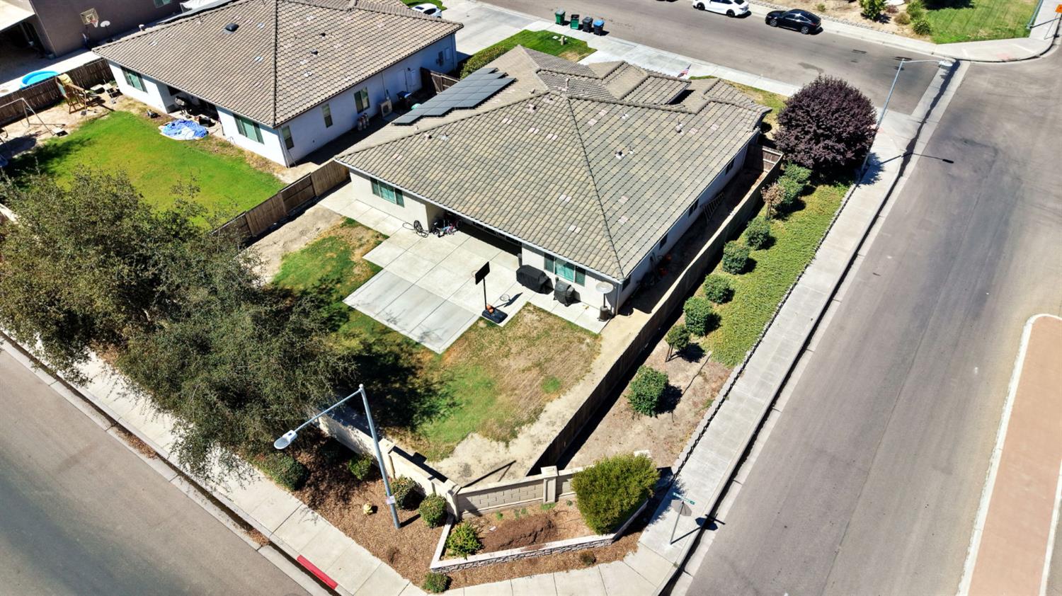 358 N Gleason Ave, Fowler, CA 93625