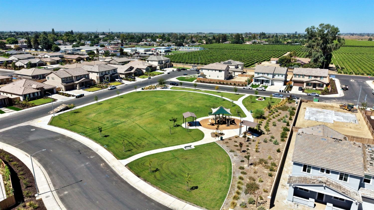 358 N Gleason Ave, Fowler, CA 93625