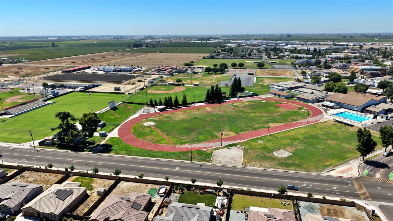 358 N Gleason Ave, Fowler, CA 93625