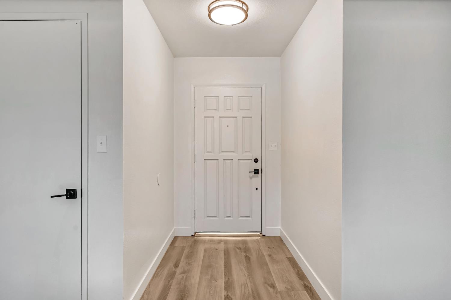 6553 N Chestnut Ave, Fresno, CA 93710